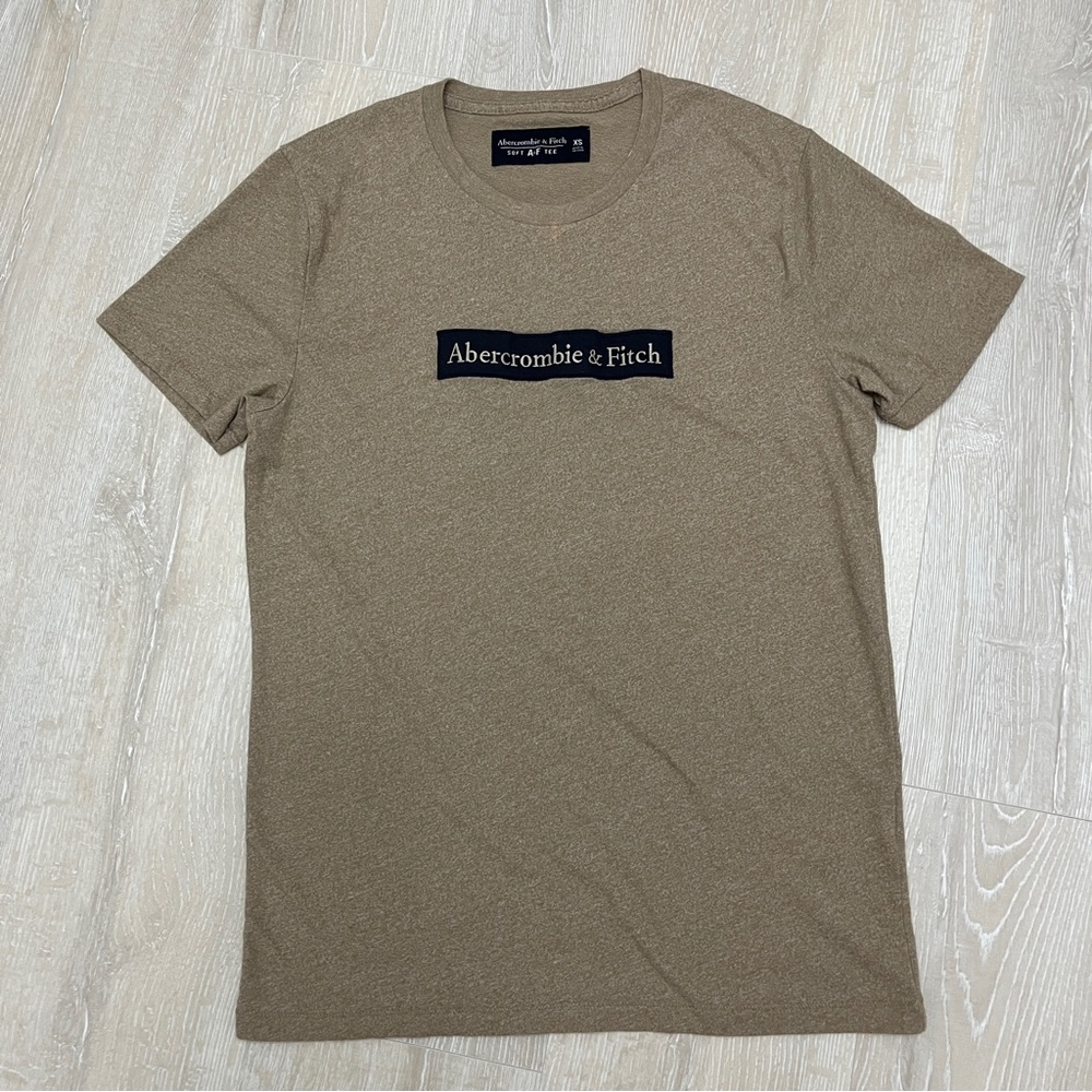 Abercrombie & Fitch Soft A&F Tee size XS